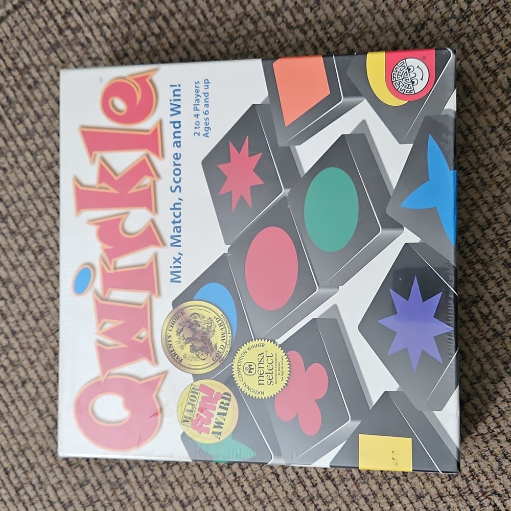 Qwirkle Mix, Match, Score and Win Game Size 6 years and up new sealed box